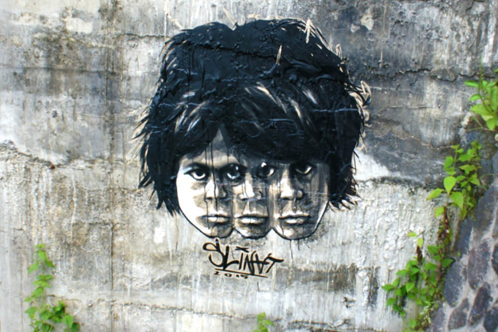 Street Art Graffiti in Bali Indonesien - Padang Padang